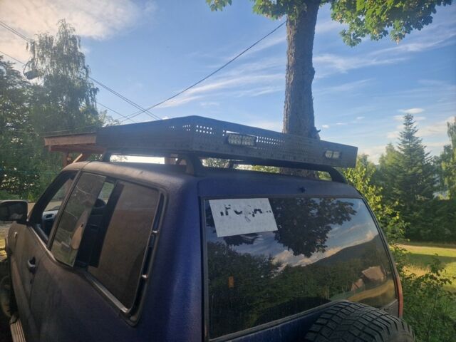 Синій Ніссан Террано, об'ємом двигуна 2.4 л та пробігом 200 тис. км за 4850 $, фото 2 на Automoto.ua