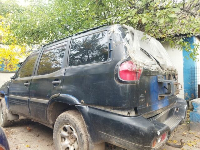 Синій Ніссан Террано, об'ємом двигуна 2.4 л та пробігом 250 тис. км за 834 $, фото 7 на Automoto.ua