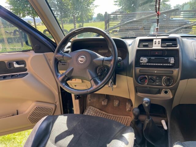 Синий Ниссан Террано, объемом двигателя 3 л и пробегом 276 тыс. км за 4500 $, фото 15 на Automoto.ua