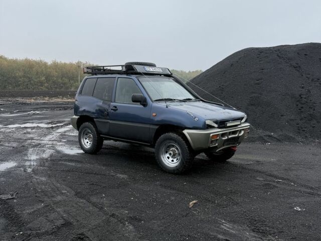 Синий Ниссан Террано, объемом двигателя 2.7 л и пробегом 200 тыс. км за 2350 $, фото 3 на Automoto.ua