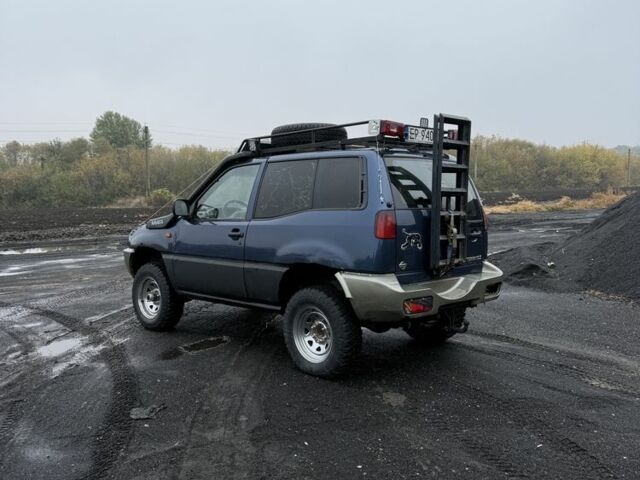 Синий Ниссан Террано, объемом двигателя 2.7 л и пробегом 200 тыс. км за 2350 $, фото 7 на Automoto.ua