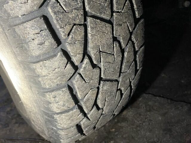 Зелений Ніссан Террано, об'ємом двигуна 2.7 л та пробігом 2 тис. км за 3800 $, фото 1 на Automoto.ua