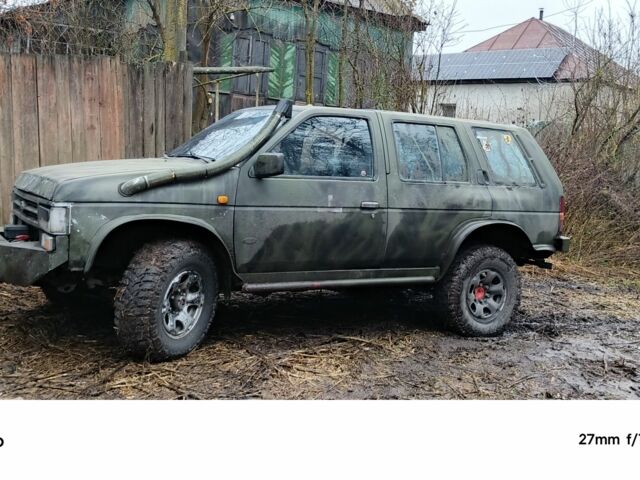 Зелений Ніссан Террано, об'ємом двигуна 3 л та пробігом 239 тис. км за 2000 $, фото 5 на Automoto.ua