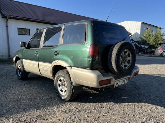 Зеленый Ниссан Террано, объемом двигателя 2.7 л и пробегом 300 тыс. км за 3100 $, фото 6 на Automoto.ua