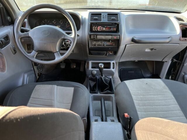 Зеленый Ниссан Террано, объемом двигателя 2.7 л и пробегом 300 тыс. км за 3100 $, фото 8 на Automoto.ua