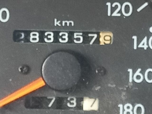 Зеленый Ниссан Террано, объемом двигателя 2.4 л и пробегом 283 тыс. км за 6000 $, фото 5 на Automoto.ua