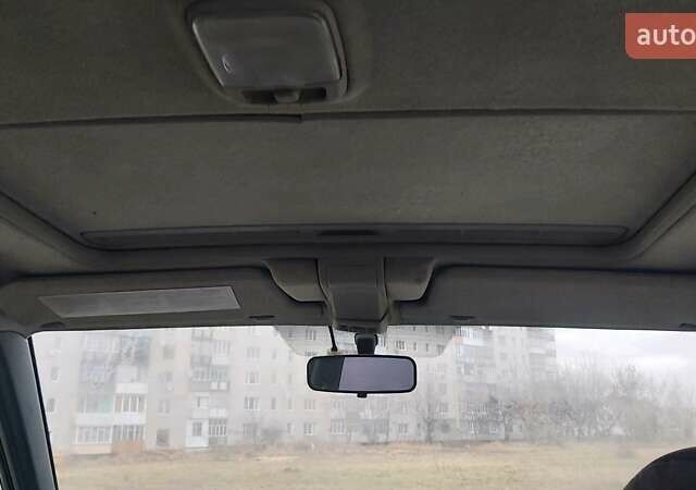 Зеленый Ниссан Террано, объемом двигателя 2.4 л и пробегом 323 тыс. км за 3200 $, фото 12 на Automoto.ua