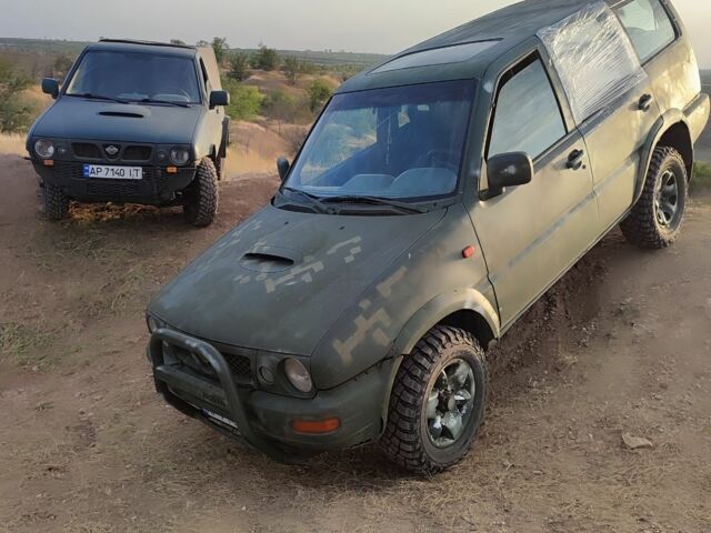 Зелений Ніссан Террано, об'ємом двигуна 2.7 л та пробігом 325 тис. км за 3000 $, фото 17 на Automoto.ua