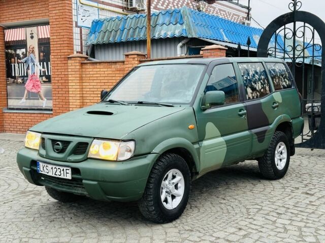 Зеленый Ниссан Террано, объемом двигателя 2.7 л и пробегом 270 тыс. км за 3100 $, фото 9 на Automoto.ua