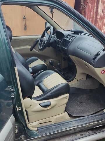 Зеленый Ниссан Террано, объемом двигателя 2.7 л и пробегом 270 тыс. км за 5900 $, фото 1 на Automoto.ua