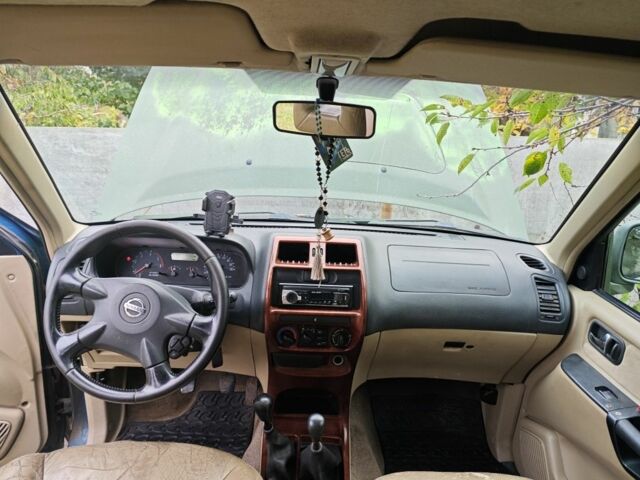 Зелений Ніссан Террано, об'ємом двигуна 3 л та пробігом 400 тис. км за 3117 $, фото 5 на Automoto.ua