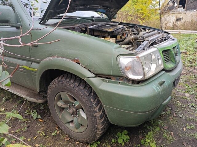 Зелений Ніссан Террано, об'ємом двигуна 3 л та пробігом 400 тис. км за 3117 $, фото 6 на Automoto.ua