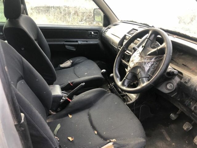 Зеленый Ниссан Террано, объемом двигателя 2.7 л и пробегом 220 тыс. км за 1427 $, фото 6 на Automoto.ua