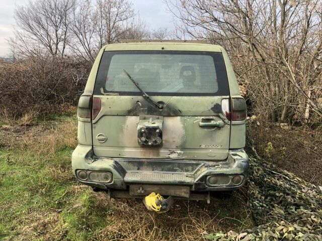 Зеленый Ниссан Террано, объемом двигателя 2.7 л и пробегом 220 тыс. км за 1427 $, фото 1 на Automoto.ua