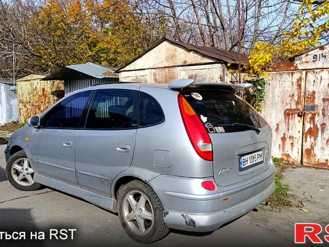 Серый Ниссан Тино, объемом двигателя 2 л и пробегом 315 тыс. км за 1100 $, фото 9 на Automoto.ua