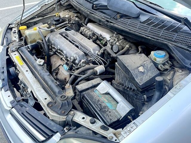 Серый Ниссан Тино, объемом двигателя 2 л и пробегом 225 тыс. км за 2500 $, фото 7 на Automoto.ua