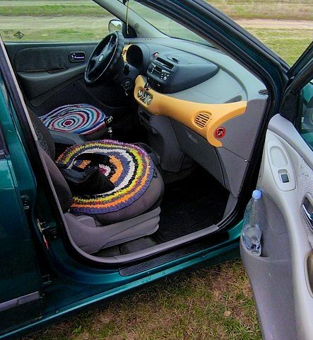 Зелений Ніссан Тіно, об'ємом двигуна 2.2 л та пробігом 350 тис. км за 2100 $, фото 10 на Automoto.ua