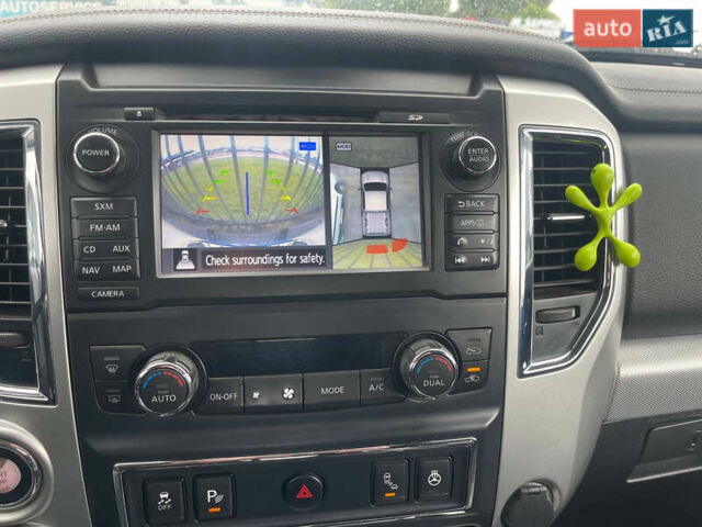 Белый Ниссан Титан, объемом двигателя 4.98 л и пробегом 330 тыс. км за 30000 $, фото 8 на Automoto.ua