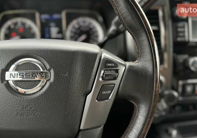 Білий Ніссан Титан, об'ємом двигуна 5.55 л та пробігом 28 тис. км за 41000 $, фото 31 на Automoto.ua