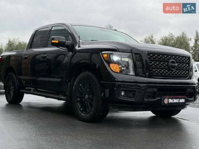 Черный Ниссан Титан, объемом двигателя 5.56 л и пробегом 160 тыс. км за 29999 $, фото 10 на Automoto.ua