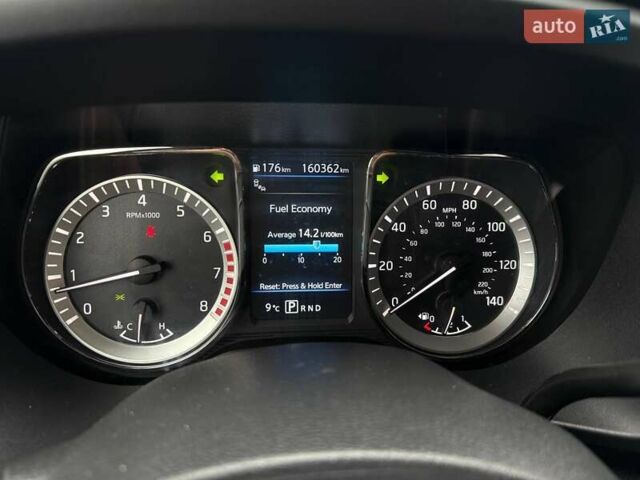 Черный Ниссан Титан, объемом двигателя 5.56 л и пробегом 160 тыс. км за 29999 $, фото 32 на Automoto.ua