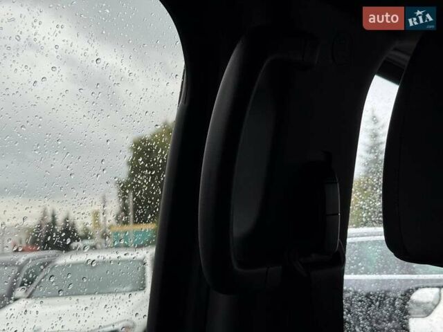 Черный Ниссан Титан, объемом двигателя 5.56 л и пробегом 160 тыс. км за 29999 $, фото 44 на Automoto.ua