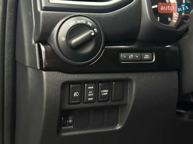 Черный Ниссан Титан, объемом двигателя 5.56 л и пробегом 160 тыс. км за 29999 $, фото 23 на Automoto.ua