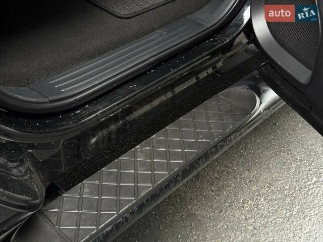 Черный Ниссан Титан, объемом двигателя 5.56 л и пробегом 160 тыс. км за 29999 $, фото 55 на Automoto.ua