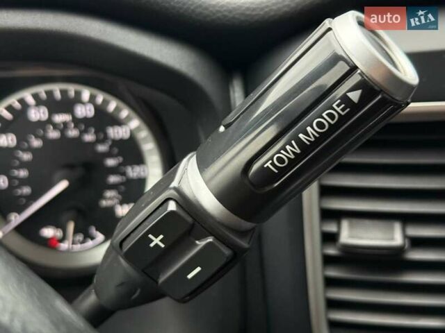 Черный Ниссан Титан, объемом двигателя 5.56 л и пробегом 160 тыс. км за 29999 $, фото 31 на Automoto.ua