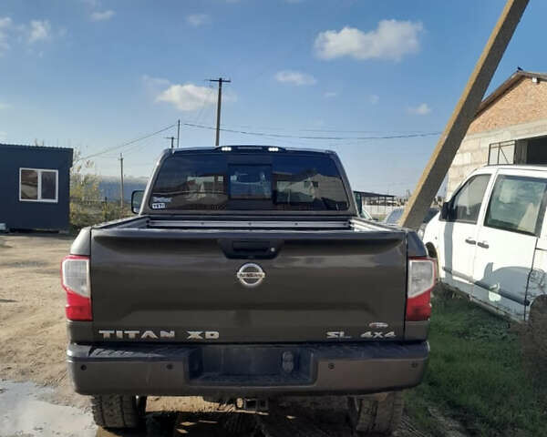 Коричневый Ниссан Титан, объемом двигателя 0 л и пробегом 150 тыс. км за 16500 $, фото 2 на Automoto.ua
