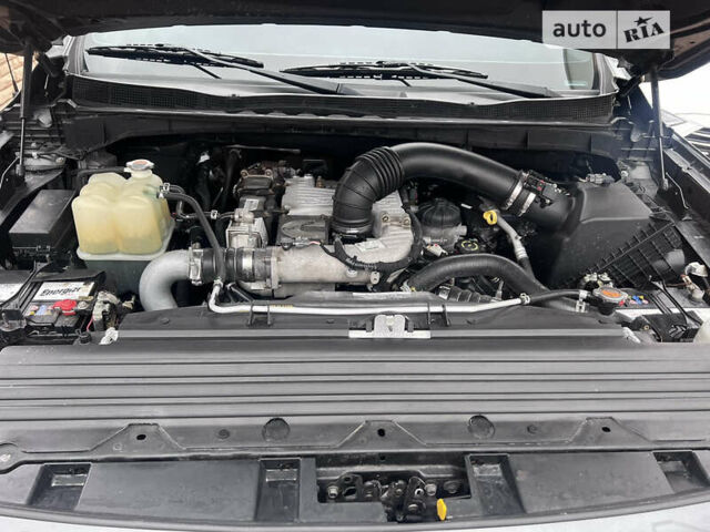 Ніссан Титан, об'ємом двигуна 5 л та пробігом 57 тис. км за 30999 $, фото 4 на Automoto.ua
