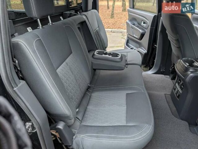 Ниссан Титан, объемом двигателя 5.56 л и пробегом 160 тыс. км за 20000 $, фото 66 на Automoto.ua