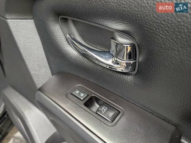 Ниссан Титан, объемом двигателя 5.56 л и пробегом 160 тыс. км за 20000 $, фото 70 на Automoto.ua