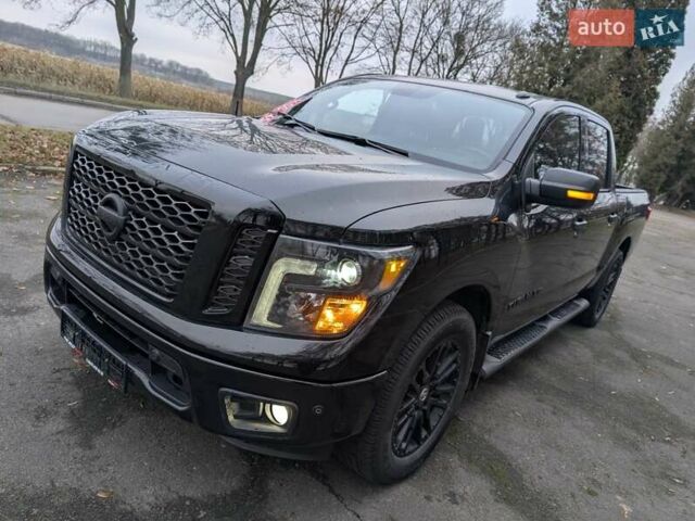 Ниссан Титан, объемом двигателя 5.56 л и пробегом 160 тыс. км за 20000 $, фото 10 на Automoto.ua