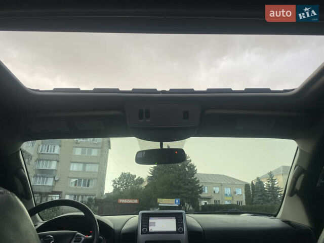 Серый Ниссан Титан, объемом двигателя 5.55 л и пробегом 143 тыс. км за 19500 $, фото 8 на Automoto.ua