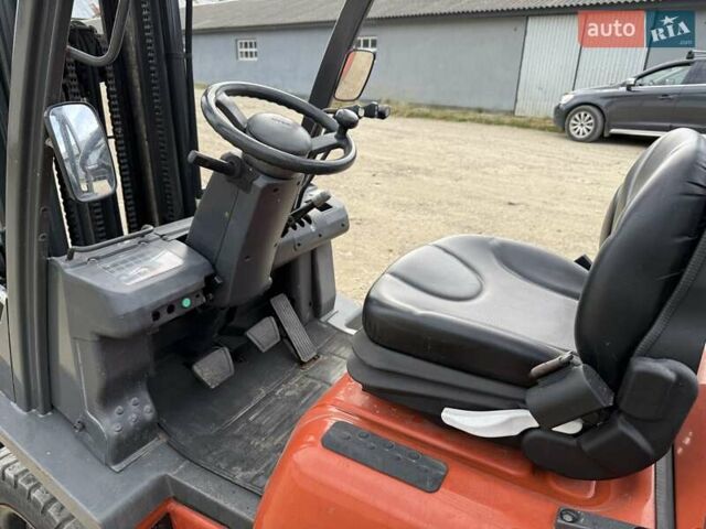 Ниссан ЮД 2004 в Тячеве на Automoto.ua Коричневый Ниссан ЮД, объемом двигателя 0 л и пробегом 15 тыс. км за 11500 $, фото 6 на Automoto.ua