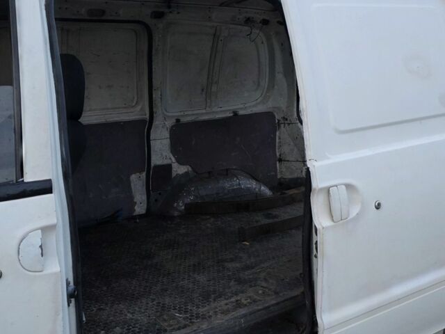 Білий Ніссан Ванетте, об'ємом двигуна 2.3 л та пробігом 299 тис. км за 1499 $, фото 7 на Automoto.ua