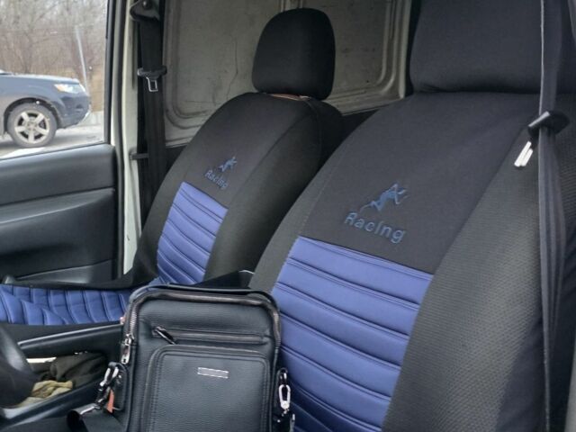 Білий Ніссан Ванетте, об'ємом двигуна 2.3 л та пробігом 299 тис. км за 1499 $, фото 9 на Automoto.ua