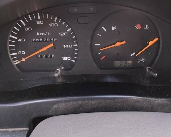 Білий Ніссан Ванетте, об'ємом двигуна 2.28 л та пробігом 266 тис. км за 3200 $, фото 11 на Automoto.ua