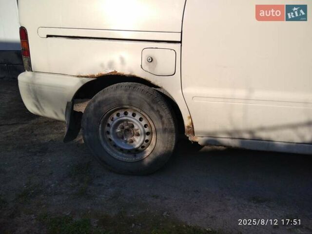 Білий Ніссан Ванетте, об'ємом двигуна 2.28 л та пробігом 266 тис. км за 3200 $, фото 17 на Automoto.ua