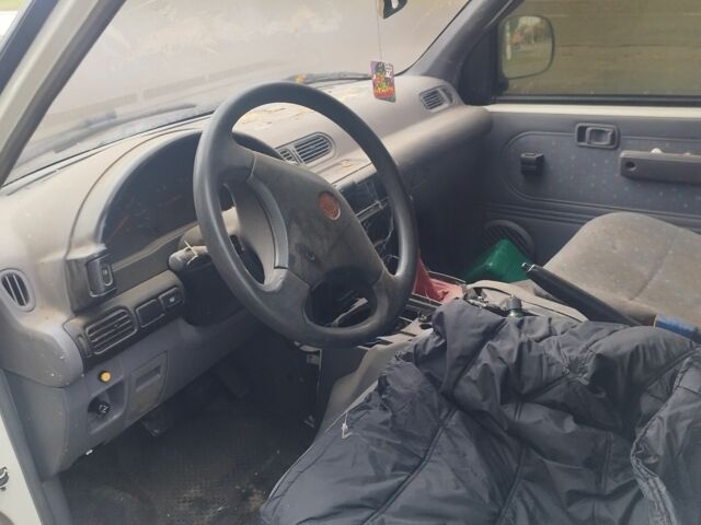 Ниссан Ванетте 1999 в Одессе на Automoto.ua Белый Ниссан Ванетте, объемом двигателя 2 л и пробегом 185 тыс. км за 600 $, фото 2 на Automoto.ua