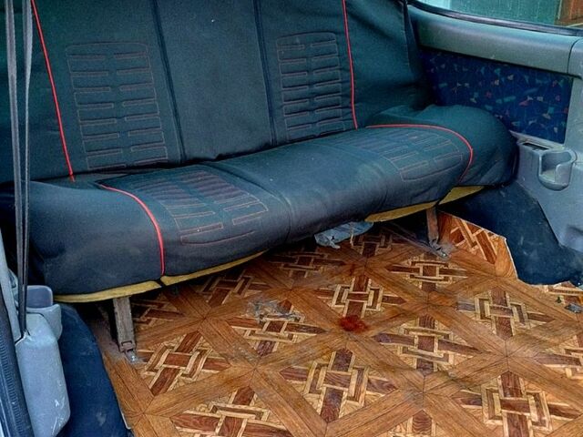 Белый Ниссан Ванетте, объемом двигателя 2.3 л и пробегом 266 тыс. км за 3200 $, фото 12 на Automoto.ua