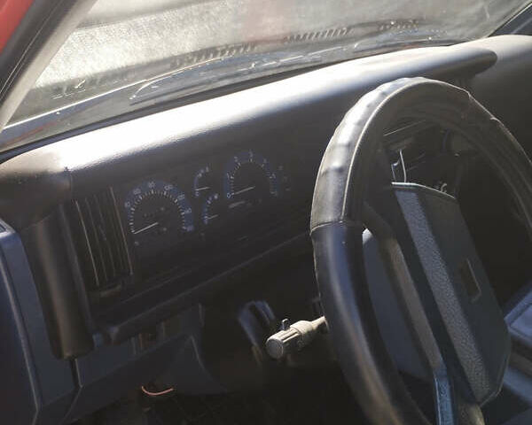 Красный Ниссан Ванетте, объемом двигателя 2 л и пробегом 340 тыс. км за 2500 $, фото 7 на Automoto.ua