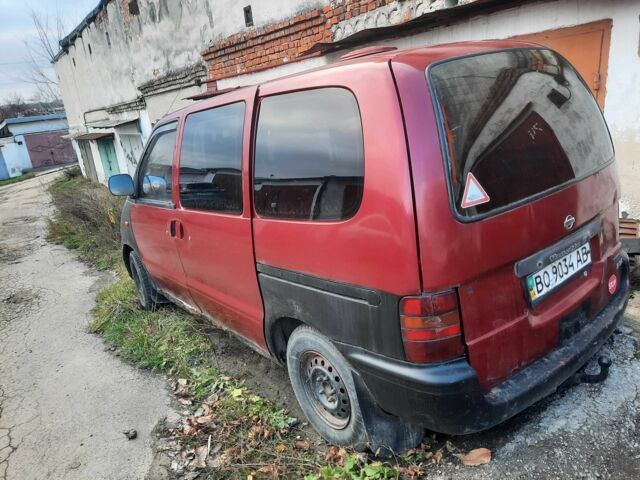 Красный Ниссан Ванетте, объемом двигателя 2.3 л и пробегом 370 тыс. км за 1277 $, фото 7 на Automoto.ua