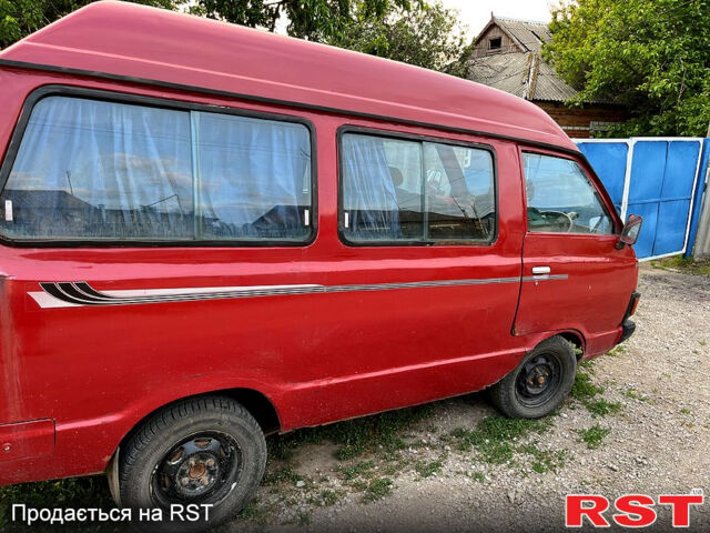 Червоний Ніссан Ванетте, об'ємом двигуна 1.5 л та пробігом 300 тис. км за 800 $, фото 6 на Automoto.ua