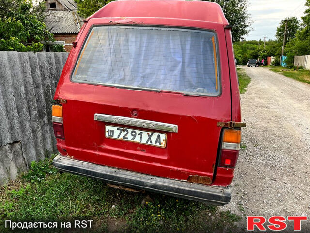 Червоний Ніссан Ванетте, об'ємом двигуна 1.5 л та пробігом 300 тис. км за 800 $, фото 5 на Automoto.ua