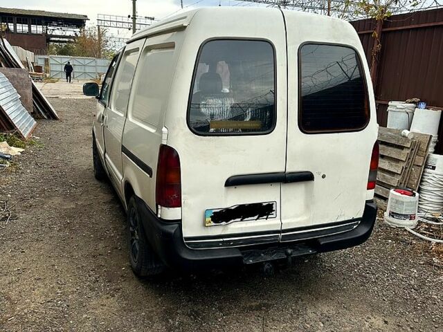 Ниссан Ванетте, объемом двигателя 23 л и пробегом 300 тыс. км за 2500 $, фото 3 на Automoto.ua