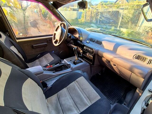 Ніссан Ванетте, об'ємом двигуна 2.3 л та пробігом 0 тис. км за 2400 $, фото 4 на Automoto.ua