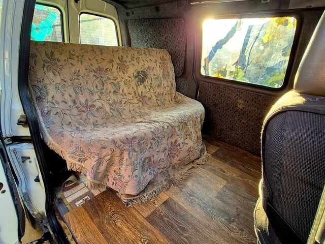 Ніссан Ванетте, об'ємом двигуна 2.3 л та пробігом 0 тис. км за 2400 $, фото 6 на Automoto.ua