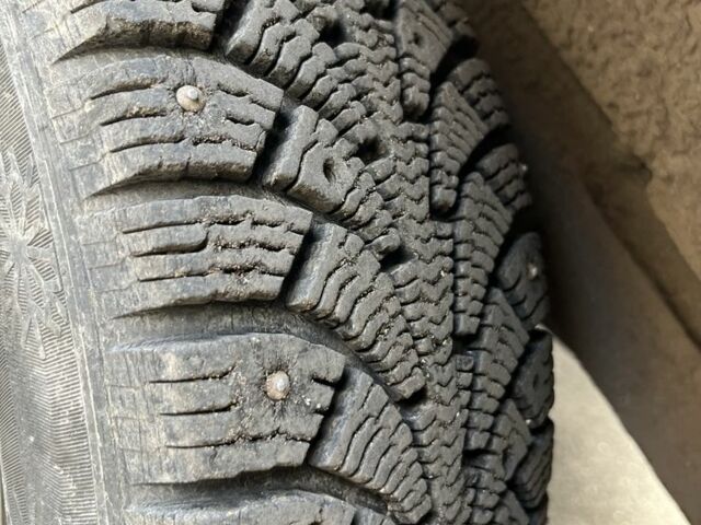 Серый Ниссан Ванетте, объемом двигателя 1.6 л и пробегом 200 тыс. км за 999 $, фото 11 на Automoto.ua